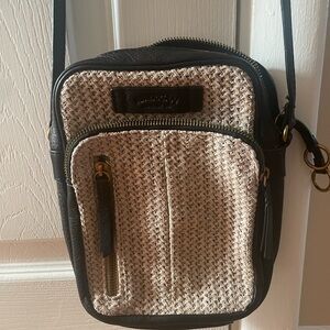 American Leather Co. Cleveland N/S Crossbody